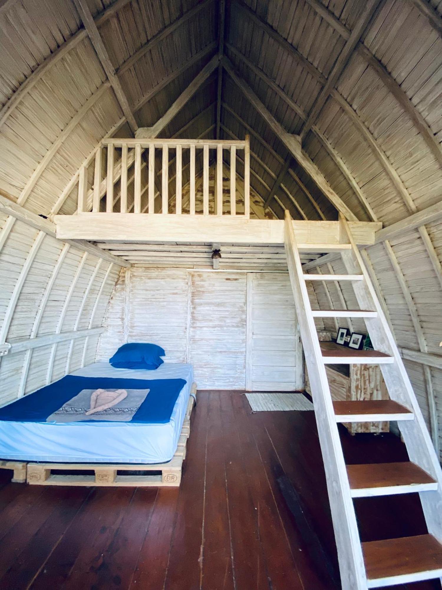 Dikaloha Surfschool And Stay Airsatang Exterior foto